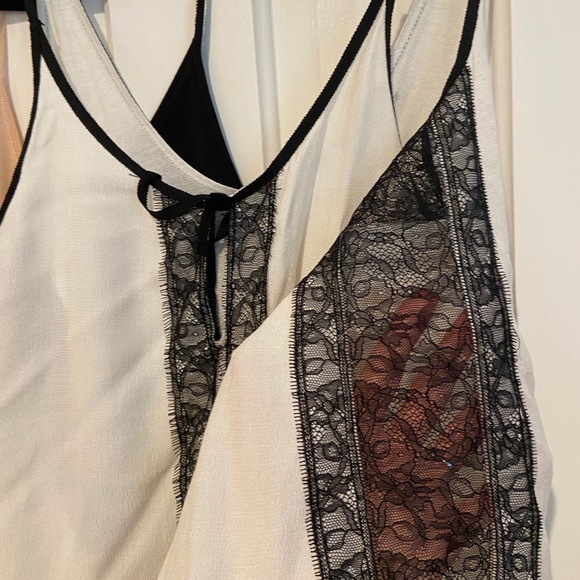 3 Zara Camisole’s NWOT - Picture 3 of 3